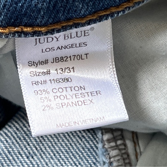Judy Blue Boyfriend Fit Destroyed Ripped Jeans Hi Rise Stretch Womens Size 31 - Picture 9 of 14